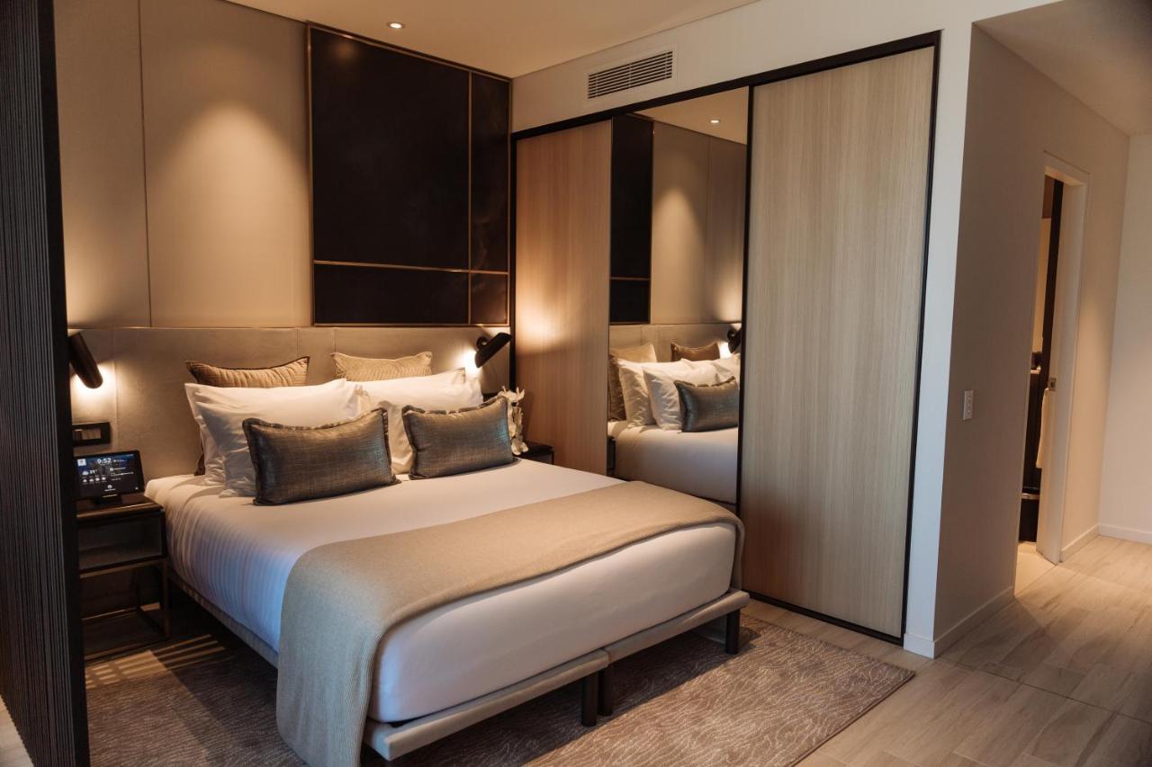 สกาย สวีท กรีนสแควร์ Hotel ซิดนีย์ ภายนอก รูปภาพ A bedroom at the hotel